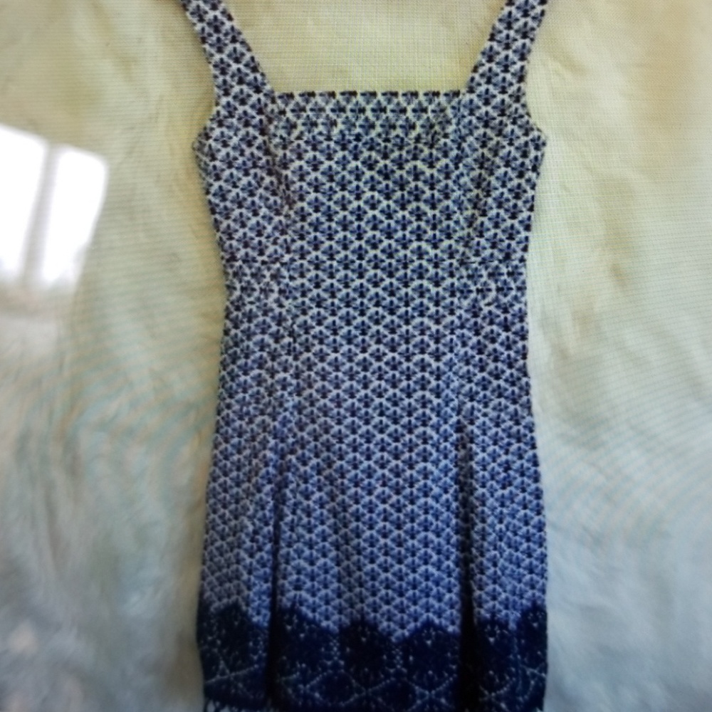 Incredible Tory Burch Fit & Flare dress